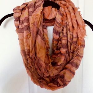 Buckle fashion scarf